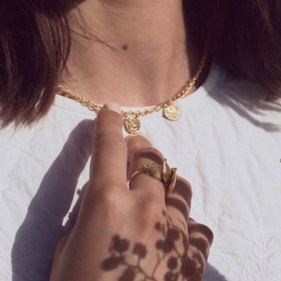 // FILLE D’AVRIL // Rendez-vous en ligne, la collection vous attend