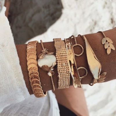 // PARFAITS POUR LA PLAGE // Il est temps de les adopter. Et pas besoin de choisir, ils vivent en meute et sont heureux nombreux ?️
