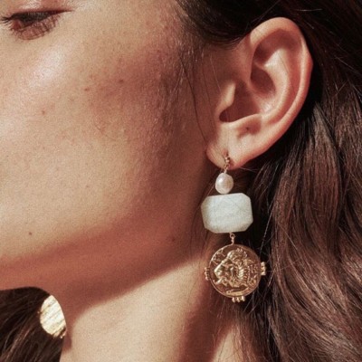 // REborn // Comme REcyclée. Transformer nos bijoux préférés et emblématiques en de nouvelles pièces pour leur donner une nouvelle vie. On fond pour les boucles RAJALA et le bracelet RAJ créés à partir du petit collier RAJ. Et vous cette initiative, elle vous plait ?