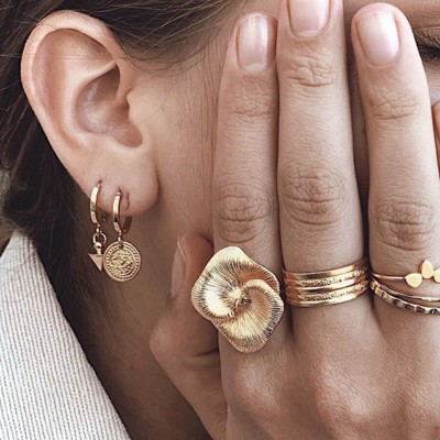 // DES OREILLES AUX MAINS // Craquage total ?