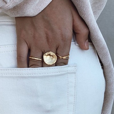 // EN TOUTES CIRCONSTANCES // En toute saison, nos petits bijoux subliment vos tenues ?