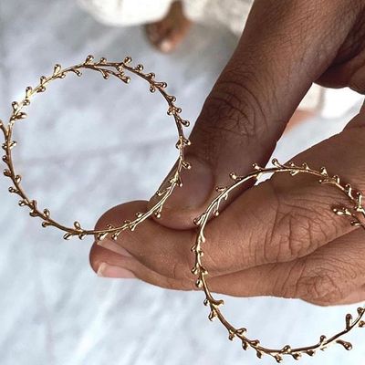 LES BOUCLES D’AMOUR // A vos oreilles dans combien de petits jours ? A retrouver en ligne & en boutique 12 Rue Volney ?