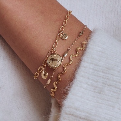 // COFFRETS // Pour celles qui ont besoin d’aide pour combiner ?